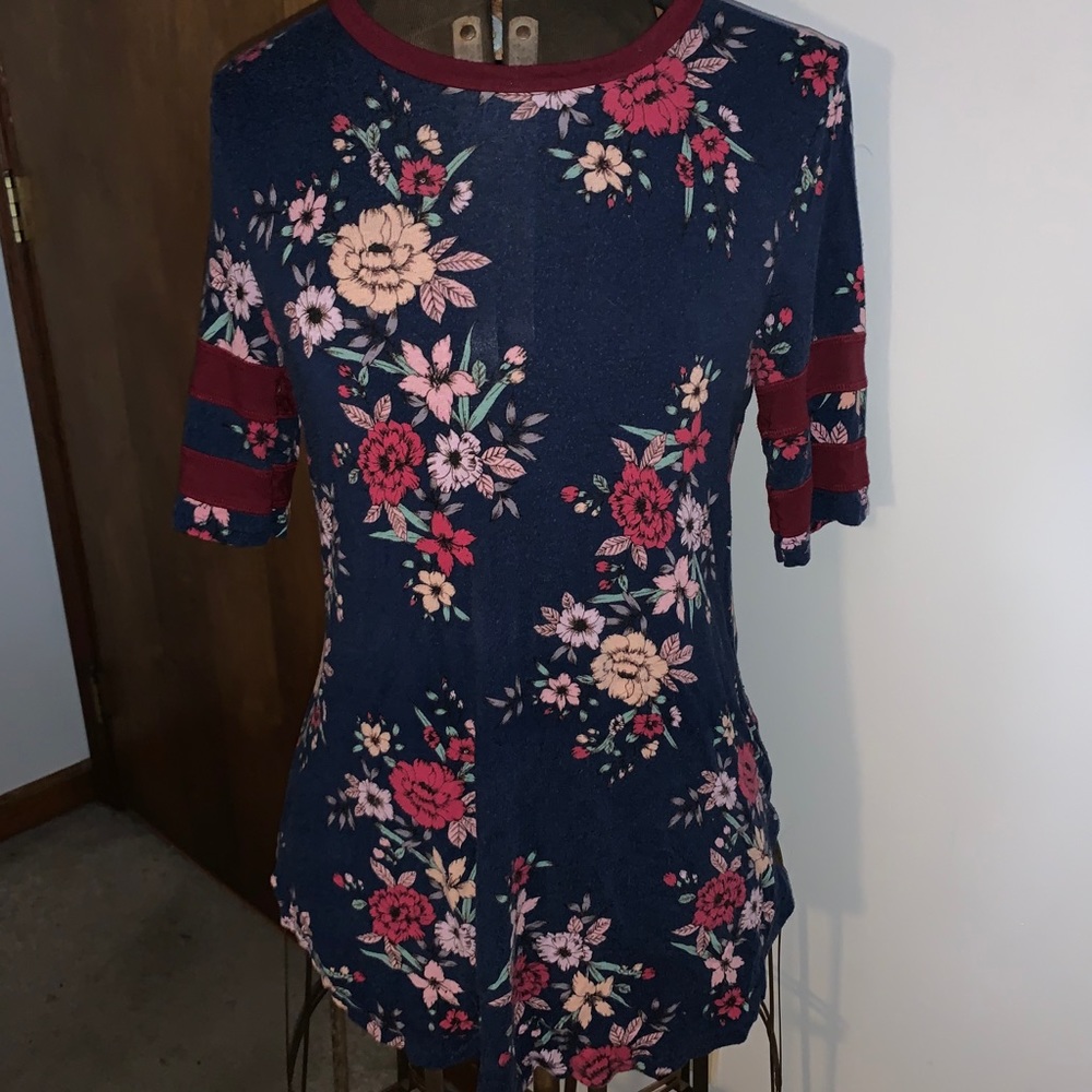 Floral baseball tee